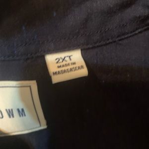 Causal navy blue button down